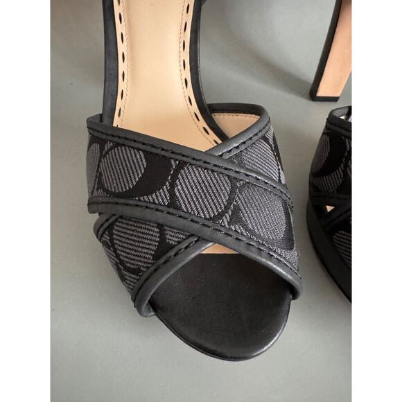 COACH Monogram Open Toe Platform Stacked Heel Open Toe Size 9 Worn Once w/ Box - Picture 4 of 9